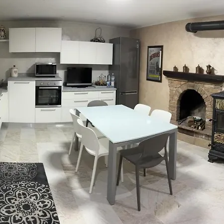 Nyaraló Il Nido Della Poiana E